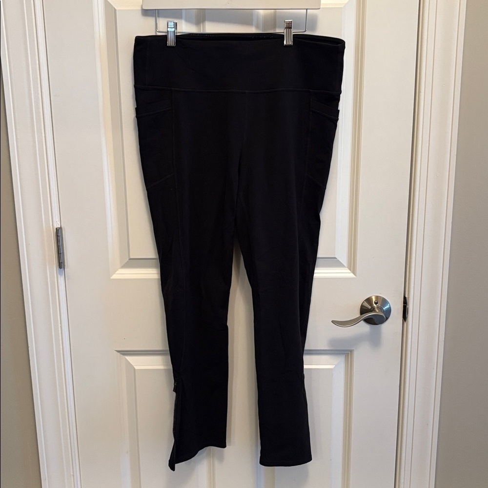 Athleta Black High-Rise Leggings
